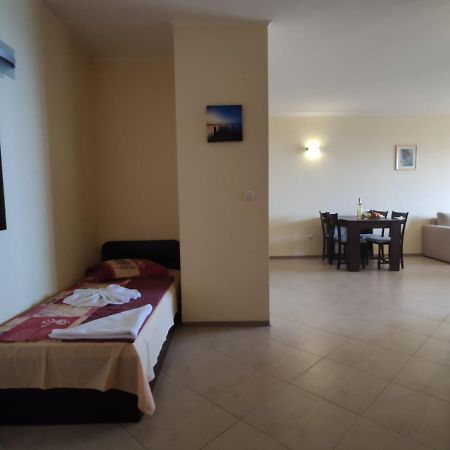 Europroperties Nikea Park Sables d'or Extérieur photo