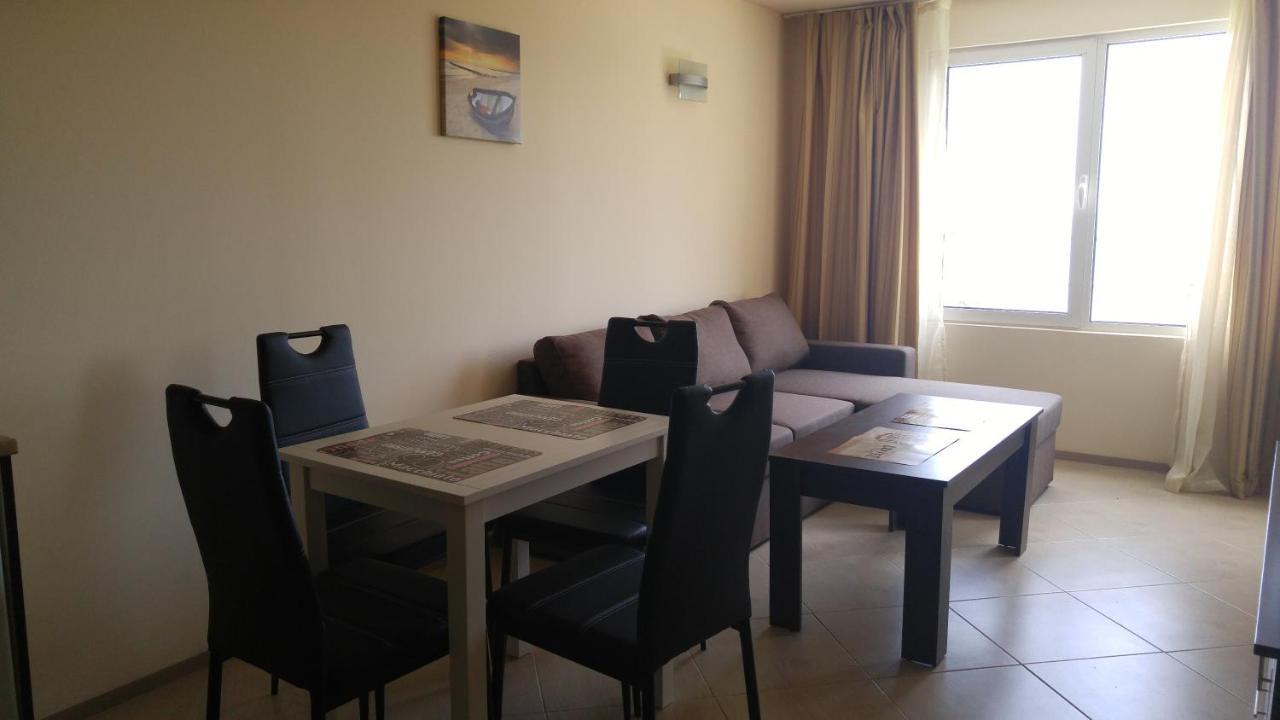 Europroperties Nikea Park Sables d'or Extérieur photo