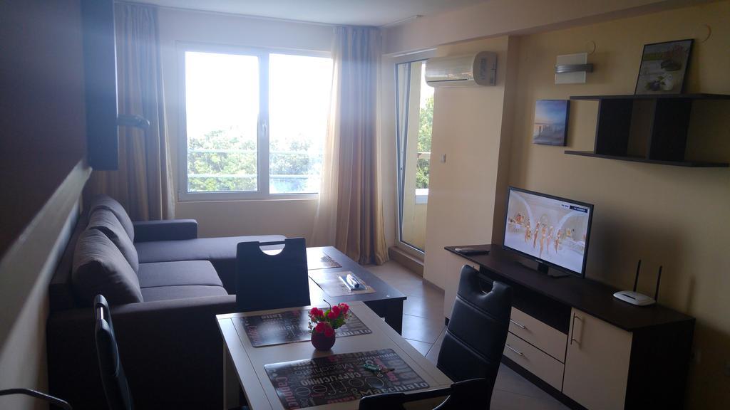 Europroperties Nikea Park Sables d'or Extérieur photo