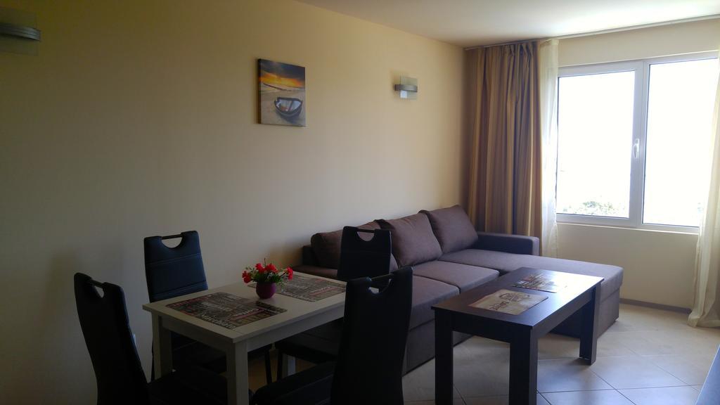 Europroperties Nikea Park Sables d'or Extérieur photo