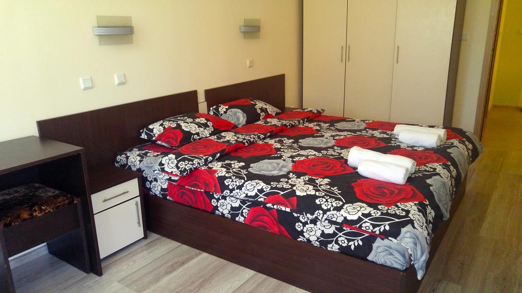 Europroperties Nikea Park Sables d'or Extérieur photo